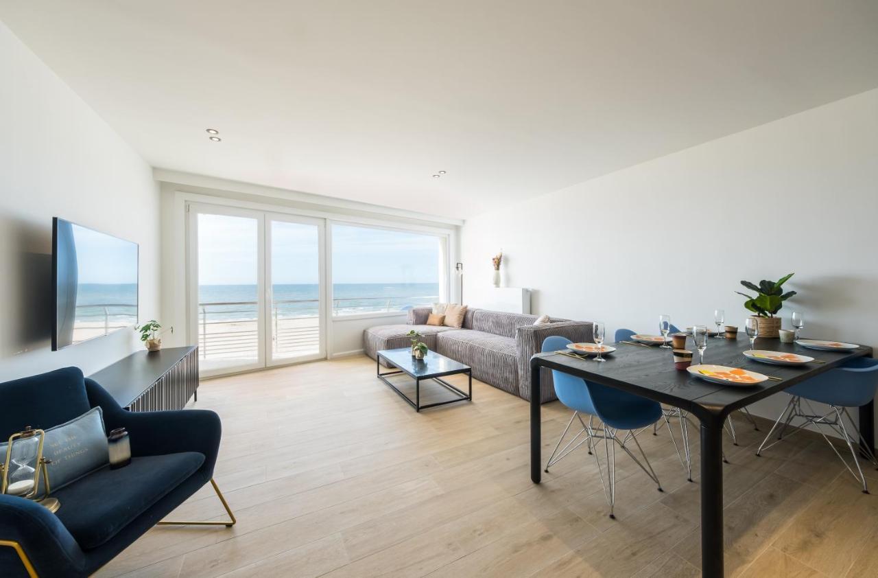 2 Bedrooms With Magnificent Seaview And Free Parking Apartment Ostend