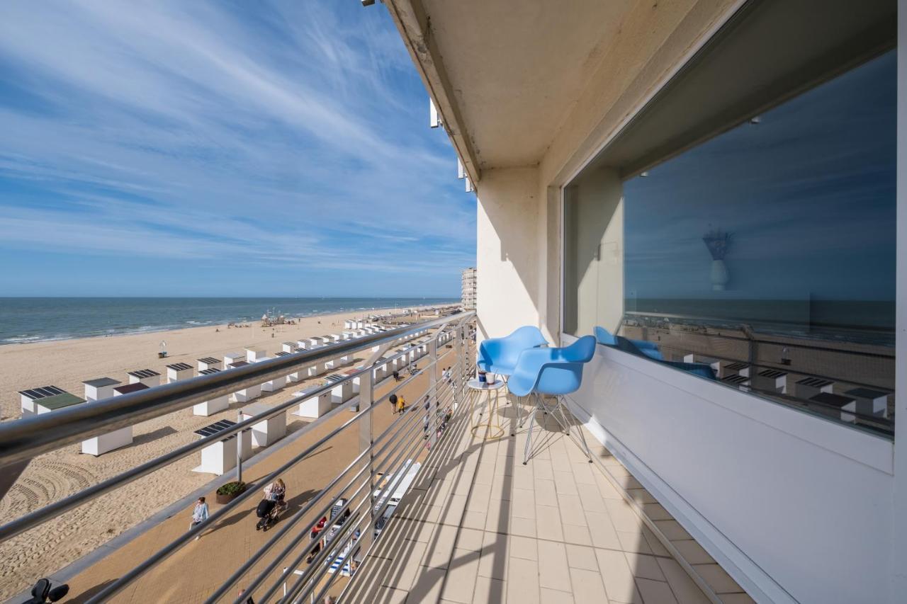 2 Bedrooms With Magnificent Seaview And Free Parking Apartment *